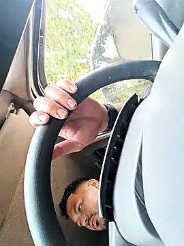 Frank0021 online show from October 16, 2025, 8:54 pm