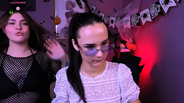 lorraine carter online show from October 23, 2025, 8:07 pm