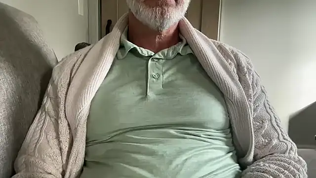 Snapshot of braselton06 chatting on September 26, 2025, 1:48 pm braselton06 online show from September 26, 2025, 1:48 pm