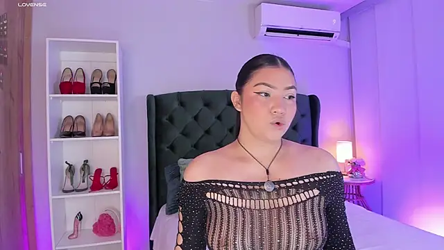 naughty fun room online show from April 14, 2026, 11:00 pm