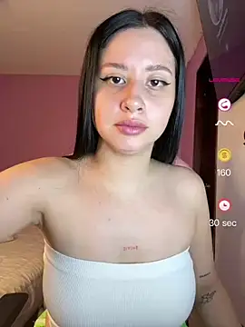 Snapshot of lucy_grey25 chatting on June 26, 2026, 3:38 pm lucy grey25 online show from June 26, 2026, 3:38 pm