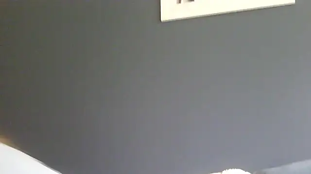 Snapshot of Ginger-bb chatting on July 9, 2026, 8:18 am Ginger-bb online show from July 9, 2026, 8:18 am