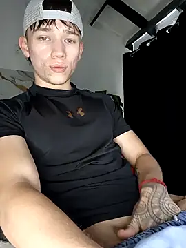 Logan sixxer online show from March 21, 2026, 9:29 pm