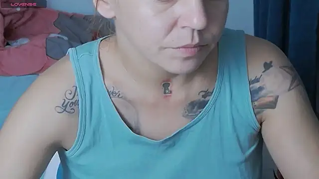 KatyNolann online show from October 26, 2025, 8:26 pm