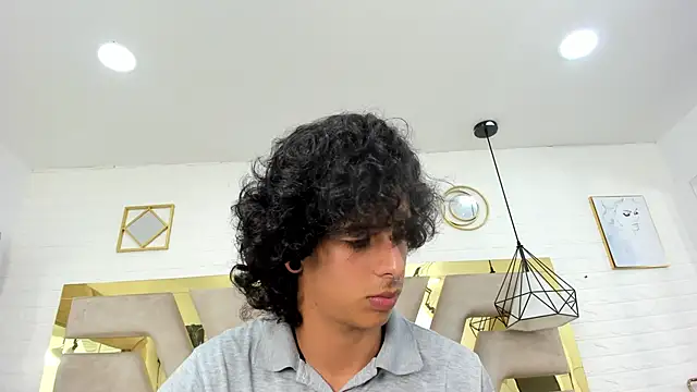 Ibratxandy online show from November 26, 2025, 7:48 pm