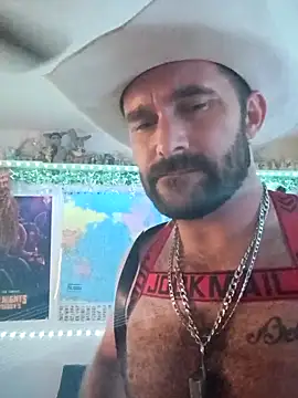 Daddylongleg690 online show from September 9, 2025, 2:16 pm
