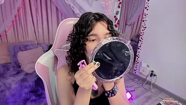 bunny curly online show from September 13, 2025, 12:27 pm