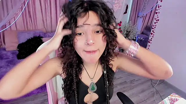 bunny curly online show from September 19, 2025, 3:56 pm