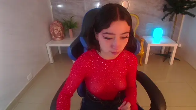 venuss09 s online show from September 22, 2025, 2:19 pm