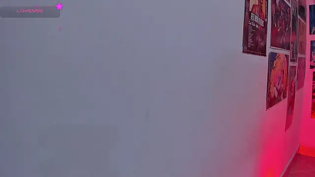 FluffyMelons online show from February 28, 2026, 11:06 pm