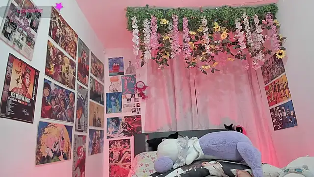 FluffyMelons online show from April 2, 2026, 11:02 pm