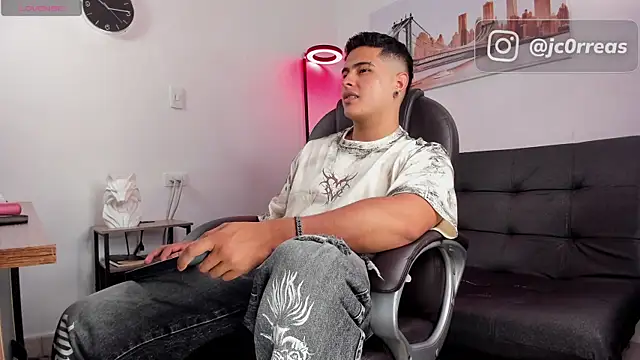  Juanes online show from November 19, 2025, 8:31 pm