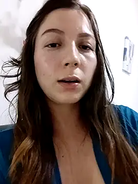 Arianna Moss online show from December 18, 2025, 1:33 am