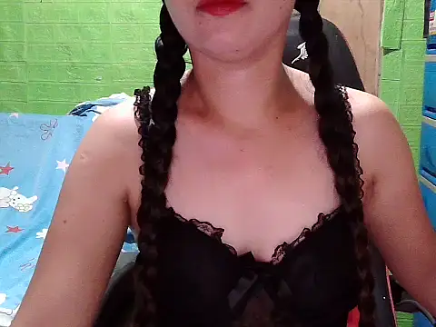 Snapshot of lucky_rona chatting on June 30, 2026, 1:01 pm lucky rona online show from June 30, 2026, 1:01 pm
