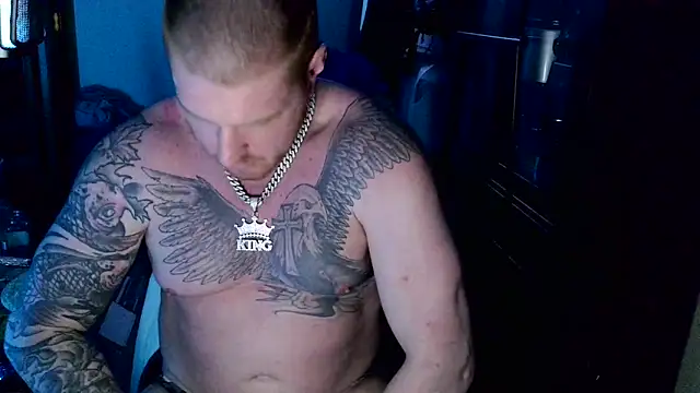 CloudyKingG online show from April 11, 2026, 4:06 am