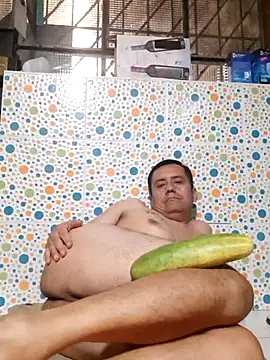 joanluperu online show from July 12, 2026, 7:43 am