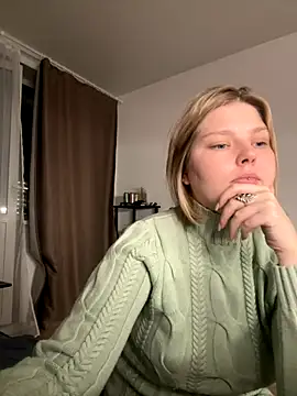 OpheliaRitz online show from November 29, 2025, 2:20 pm