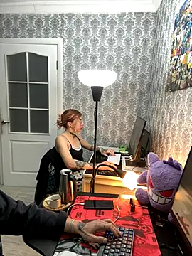 Nancyhot777 online show from October 10, 2025, 11:53 am