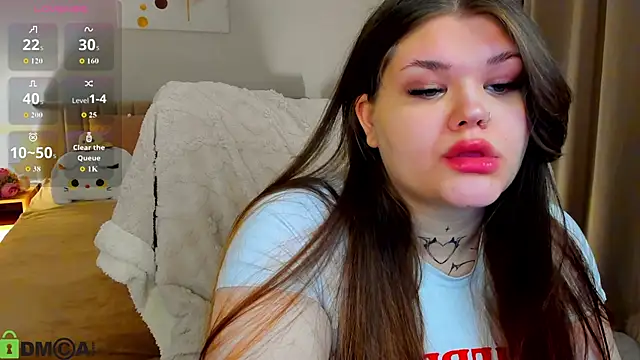 elle one online show from November 10, 2025, 3:38 am