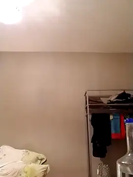 JuicyBigcockxh online show from September 28, 2025, 8:25 pm