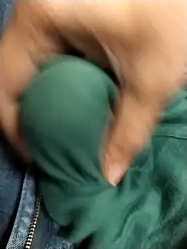 Ajayy01 online show from December 4, 2025, 4:27 pm