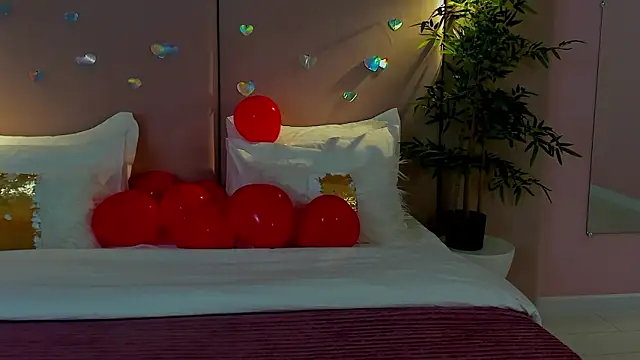 NoraHaynes online show from February 14, 2026, 3:14 am