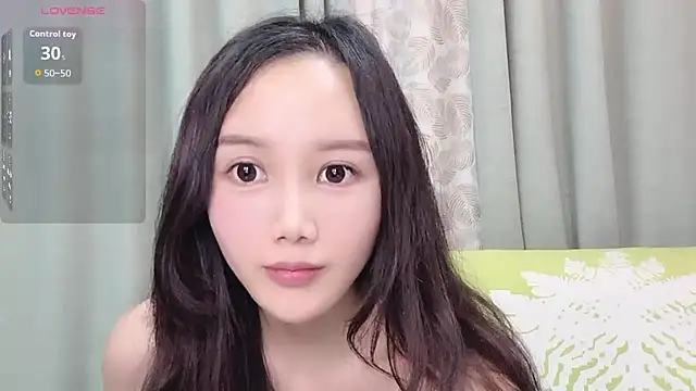 Aiyi909- online show from February 4, 2026, 4:02 pm