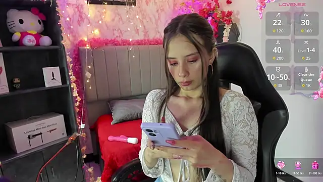 Snapshot of Scarlett21__ chatting on February 6, 2026, 3:37 pm Scarlett21 online show from February 6, 2026, 3:37 pm