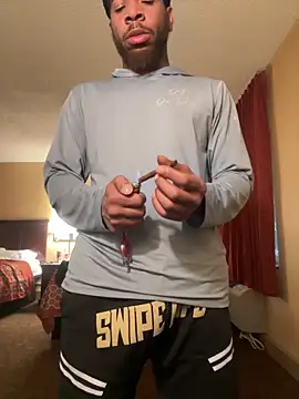 Snapshot of 1mistaGoodWood chatting on October 12, 2025, 10:09 pm 1mistaGoodWood online show from October 12, 2025, 10:09 pm