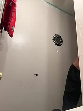 Snapshot of 1mistaGoodWood chatting on October 20, 2025, 12:05 pm 1mistaGoodWood online show from October 20, 2025, 12:05 pm