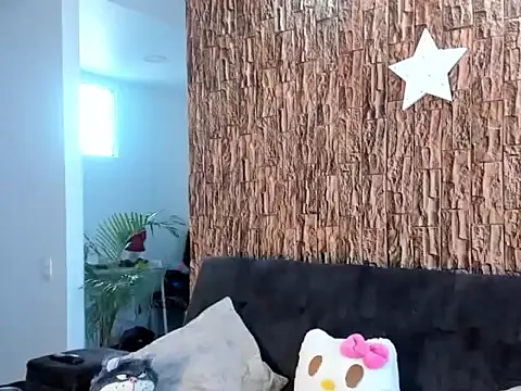 lia rip01 online show from October 7, 2025, 7:44 pm