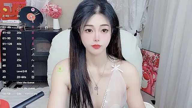 CeeKie online show from March 10, 2026, 9:58 am