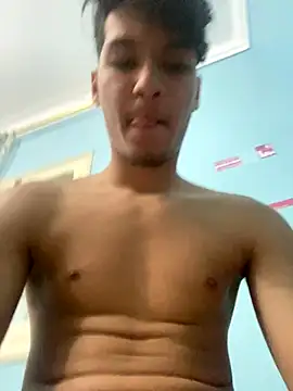 dermino12 online show from November 22, 2025, 1:54 pm