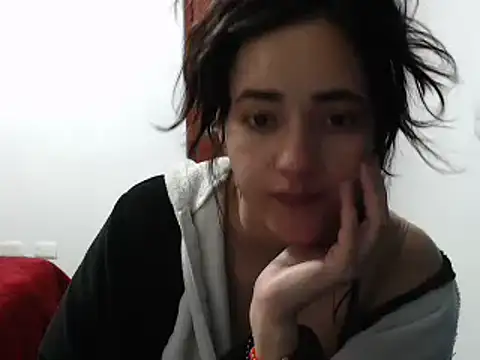 Snapshot of annie_clark2 chatting on January 6, 2025, 1:31 am annie clark2 online show from January 6, 2025, 1:31 am