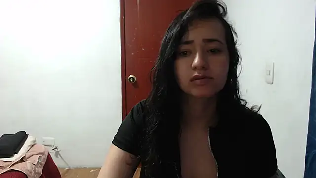 Snapshot of annie_clark2 chatting on March 5, 2025, 8:10 pm annie clark2 online show from March 5, 2025, 8:10 pm