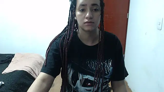 Snapshot of annie_clark2 chatting on March 21, 2025, 1:13 am annie clark2 online show from March 21, 2025, 1:13 am