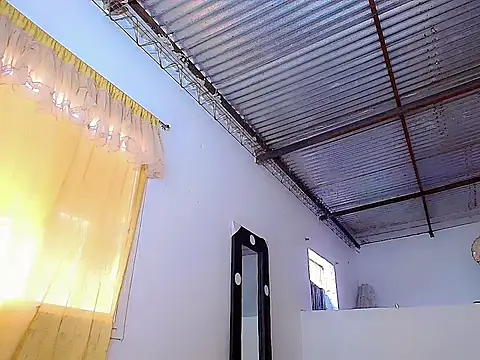 Snapshot of Anthonella_valentina chatting on May 15, 2026, 5:20 pm Anthonella valentina online show from May 15, 2026, 5:20 pm