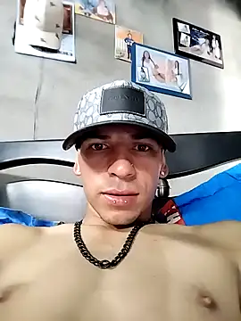 Tussi-amor online show from October 18, 2025, 8:09 pm