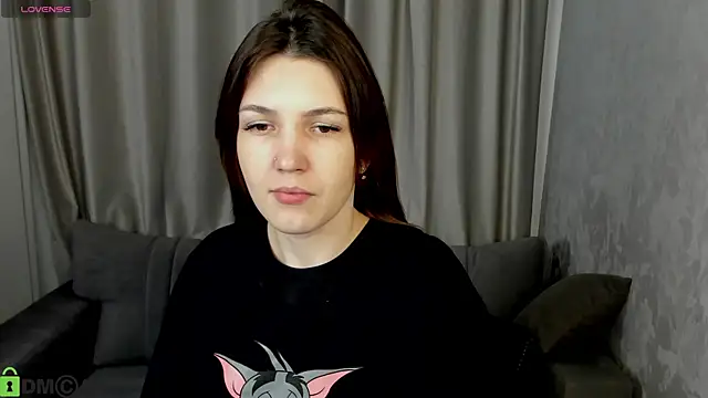 MalvinaDream online show from November 28, 2025, 1:08 am