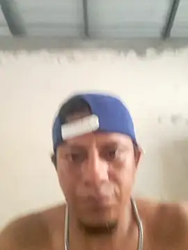 Snapshot of Yomo593 chatting on November 7, 2025, 7:47 pm Yomo593 online show from November 7, 2025, 7:47 pm