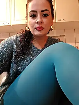 ShineBright88 online show from February 2, 2026, 8:40 pm