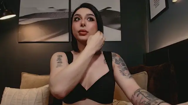 LUNACOCKSLAYER online show from March 6, 2026, 6:10 am