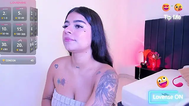 Corina smiith online show from September 23, 2025, 1:14 pm