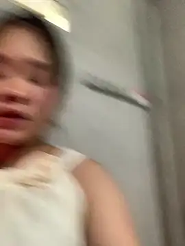 NhuFox online show from February 11, 2026, 1:43 am