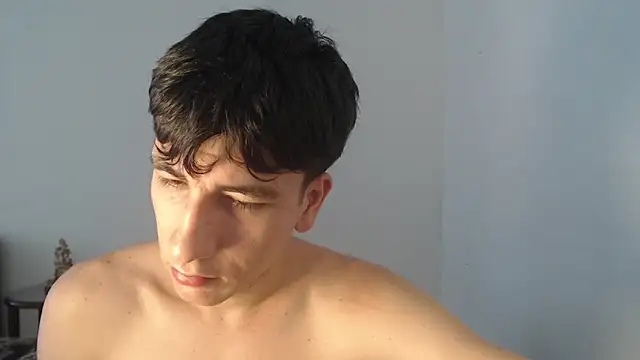 younewmaster online show from October 1, 2025, 6:03 pm