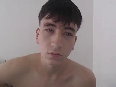 younewmaster online show from November 26, 2025, 12:39 pm