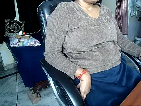 Anaconda-Mall online show from November 25, 2025, 4:18 pm