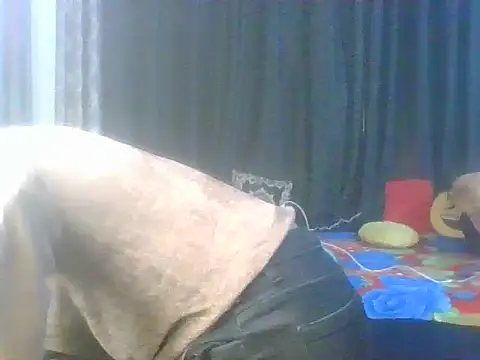 Anaconda-Mall online show from December 21, 2025, 7:54 pm