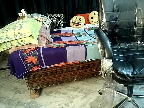 Anaconda-Mall online show from February 5, 2026, 6:12 pm