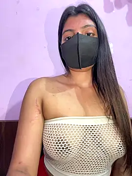 Snapshot of _01ruhi chatting on October 28, 2025, 6:32 pm 01ruhi online show from October 28, 2025, 6:32 pm